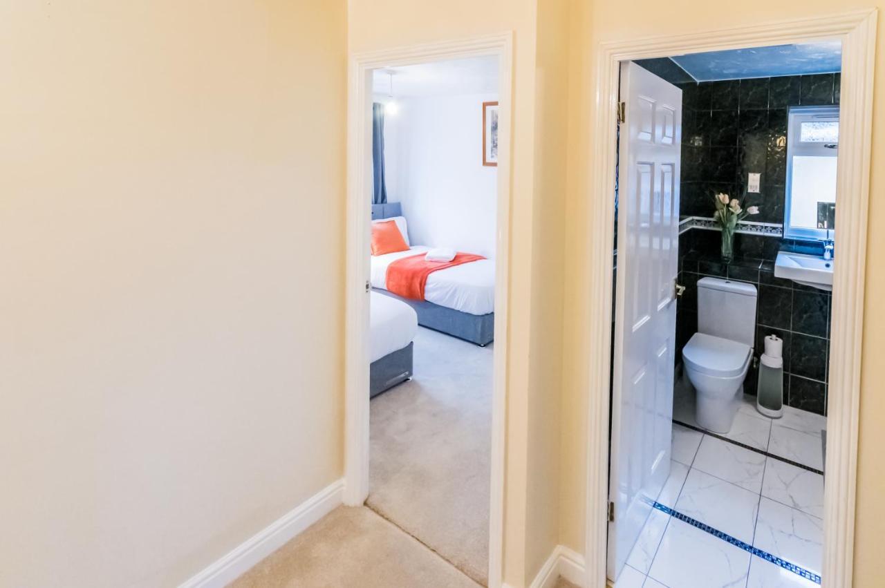 Burnham House - Labrad Homes Extérieur photo