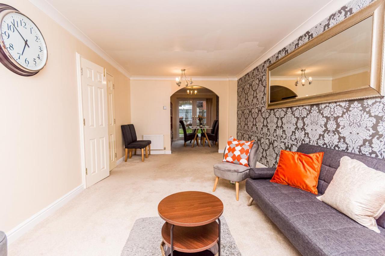 Burnham House - Labrad Homes Extérieur photo